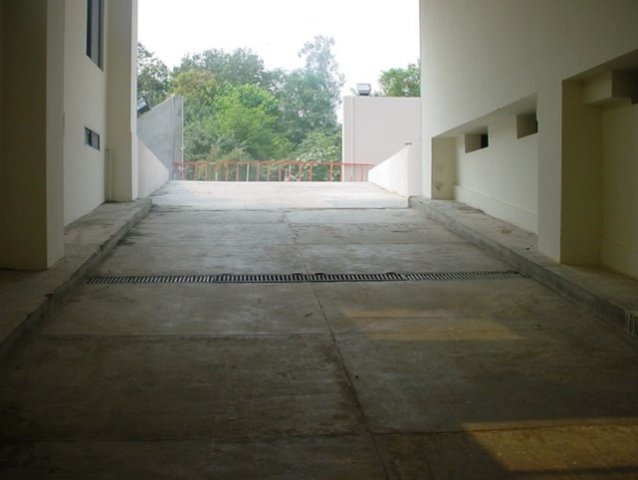 Moblink MSC Bulding FRF Lahore - Project Managment